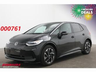 Schadeauto Volkswagen ID.3 Pro 59 kWh LED ACC Navi Clima Camera SHZ LRHZ 7.787 km! 2024/9