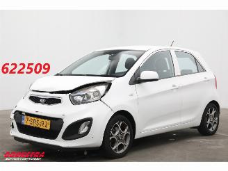 Schadeauto Kia Picanto 1.0 CVVT ISG Comfort Pack 5-DRS Airco 149.205 km! 2013/11
