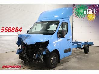Schade bestelwagen Renault Master 2.3 dCi 145 Airco Cruise Bluetooth 2021/1