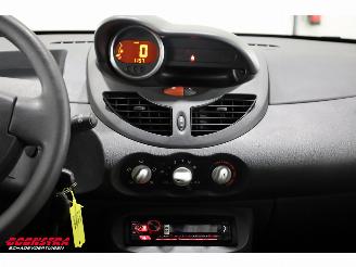 Renault Twingo 1.5 dCi Authentique Radio/CD AHK picture 7