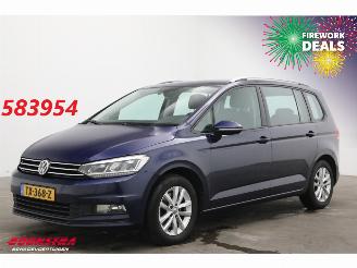 ojeté vozy osobní automobily Volkswagen Touran 1.6 TDI DSG Business R LED ACC ErgoComf. Navi SHZ Camera AHK 2016/5