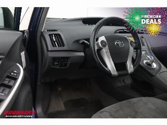 Toyota Prius 1.8 Dynamic Pano Solar Navi Clima Cruise Camera AHK picture 15