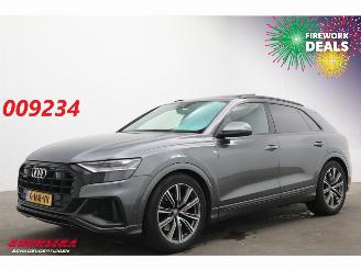 Avarii autoturisme Audi Q8 55 TFSI Quattro S-Line Pano LED ACC HUD Memory 360° Lucht 2019/10
