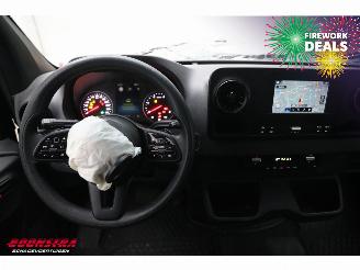 Mercedes Sprinter 317 CDI 9G-Tronic Koffer Navi Airco Cruise Camera SHZ picture 17