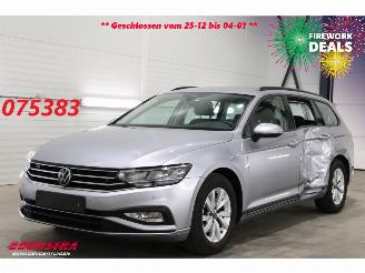 damaged passenger cars Volkswagen Passat Variant 2.0 TDI DSG Business Navi Clima Cruise Camera SHZ AHK 40.799 km! 2023/8