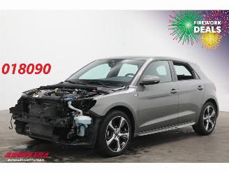 Voiture accidenté Audi A1 Sportback 25 TFSI S edition LED ACC Virtual PDC 2023/10