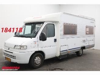 Schade camper Dethleffs  T 6541 Advantage 2.8 JTD Luifel Fietsendrager Frans Bed 2002/6