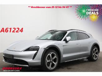 Gebrauchtwagen PKW Porsche Taycan 4 93 kWh Pano Bose Sport Chrono ACC Memory 360° 15 km!! 2024/7