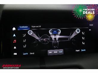 Porsche Taycan 105 kWh Performance Pano Bose Memory ACC picture 25