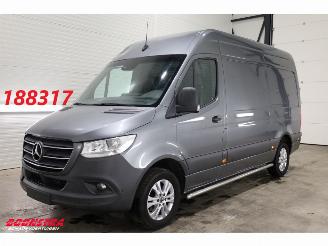 uszkodzony samochody ciężarowe Mercedes Sprinter 319 CDI V6 7G-Tronic 360° Leder Navi Airco Cruise PDC AHK 2019/12