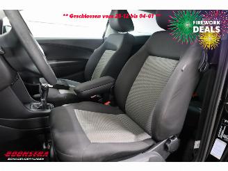 Volkswagen Polo 1.2 Easyline Airco Cruise SHZ picture 15