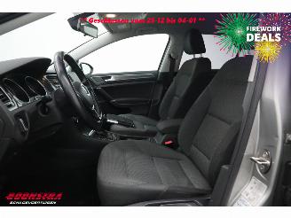 Volkswagen Golf 1.0 TSI DSG Comfortline ACC Clima SHZ PDC picture 18