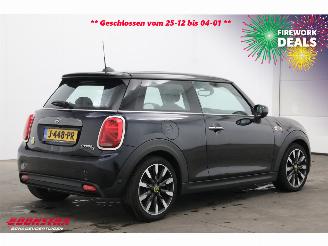 Mini Cooper SE Electric Yours 33 kWh Pano LED HUD H/K Leder SHZ Camera 60.571 km! picture 3