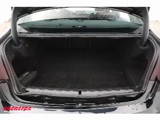 BMW 3-serie 320e Business Edition Plus LED Leder Navi Clima Cruise SHZ PDC picture 26