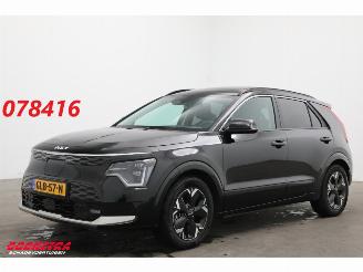 Schadeauto Kia Niro ExecutiveLine 64.8 kWh LED ACC Ventilatie HUD H/K 2024/9