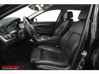BMW 5-serie Touring 520i Aut. High Executive Xenon Leder Memory Navi Clima Cruise SHZ 145.935 km! picture 14