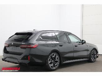 BMW 5-serie Touring 520i M-Sport Night Pano ACC Memory H/K 360° picture 3