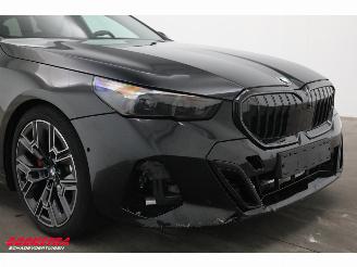 BMW 5-serie Touring 520i M-Sport Night Pano ACC Memory H/K 360° picture 5