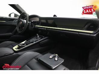 Porsche 911 992.2 Carrera GTS 3.6 T-Hybrid Aero PDLS PASM 712 km!! picture 16