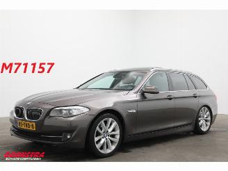 Schadeauto BMW 5-serie Touring 530i High Executive Pano Xenon Navi Clima Cruise SHZ PDC 2012/4