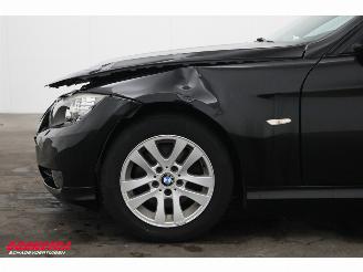 BMW 3-serie Touring 320d EDE Pano Leder Xenon Navi Clima Cruise PDC AHK picture 12
