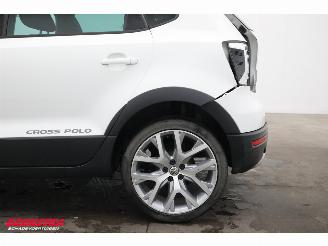 Volkswagen Polo 1.0 Cross Bluetooth Airco picture 5