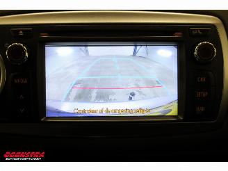 Toyota Yaris 1.3 VVT-i Aspiration Bluetooth Airco Cruise Camera AHK 69.230 km! picture 20