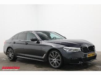 BMW 5-serie 520i M-Sport Pro HUD Memory Leder LED Camera SHZ 93.916 km! picture 2