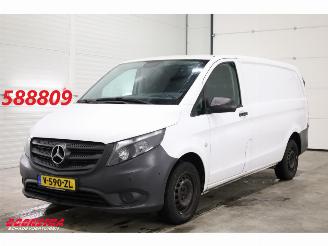 dañado vehículos comerciales Mercedes Vito 111 CDI Functional Lang Navi Airco Cruise Camera PDC AHK 2019/9