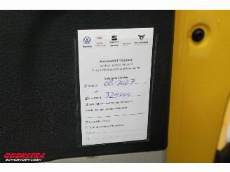 Volkswagen Transporter 2.0 TDI 150 PK L1-H1 2X Schuifdeur Airco Cruise AHK picture 18