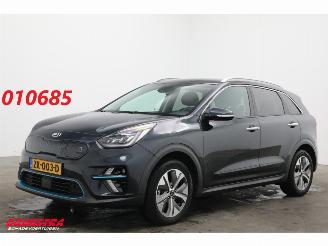 Vaurioauto  passenger cars Kia e-Niro ExecutiveLine 64 kWh LED ACC JBL Memory Ventilatie LRHZ Camera 2019/6