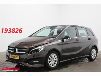Avarii autoturisme Mercedes B-klasse 180 7G-Tronic Ambition LED Navi Airco Cruise PDC AHK 117.853 km! 2017/3