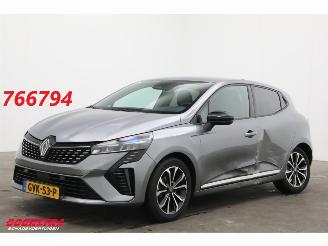 krockskadad bil auto Renault Clio 1.0 TCe 90 GPF techno LED Navi Clima Cruise PDC AHK 31.734 km! 2024/6