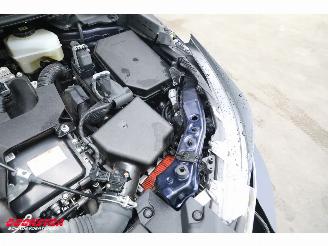 Toyota Corolla Touring Sports 2.0 Hybrid Executive Pano LED ACC Navi Clima Camera SHZ picture 15