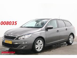 Gebrauchtwagen PKW Peugeot 308 SW 1.2 PureTech Active Pano Navi Clima Cruise PDC AHK 2017/8
