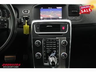 Volvo V-60 2.0 T4 Aut. R-Design Schuifdak Leder Navi Clima Cruise Camera SHZ PDC AHK picture 14