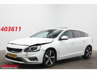 Damaged car Volvo V-60 2.0 T4 Aut. R-Design Schuifdak Leder Navi Clima Cruise Camera SHZ PDC AHK 2018/9