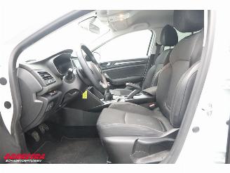 Renault Mégane Estate 1.0 TCe Zen LED Navi Clima Cruise PDC picture 17