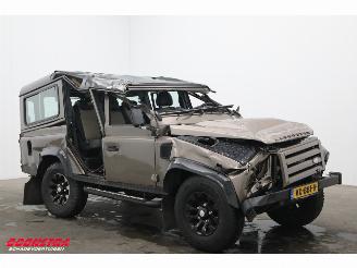 Landrover Defender 2.4 TD HT 110" E 4WD 6-Pers Leder Airco AHK picture 2