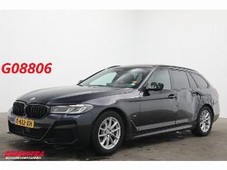 Auto incidentate BMW 5-serie Touring 520i M-Sport Pano LED HUD ACC 360° Memory LRHZ SHZ 2021/3