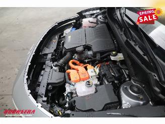 Kia Niro 1.6 GDi Hybrid DynamicPlusLine LED ACC HUD Schuifdak LRHZ picture 11