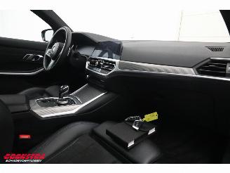BMW 3-serie 330i M-Sport Schuifdak LED Virtual Navi Cruise SHZ picture 16