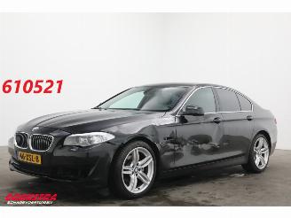 damaged passenger cars BMW 5-serie 523i Executive Orig. NL. Navi Clima Cruise PDC 173.978 km! 2012/7
