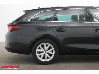 Seat Leon Sportstourer 1.5 eTSI DSG Style Pano LED ACC Leder Navi SHZ LRHZ AHK picture 5