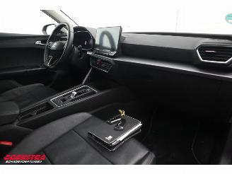 Seat Leon Sportstourer 1.5 eTSI DSG Style Pano LED ACC Leder Navi SHZ LRHZ AHK picture 9