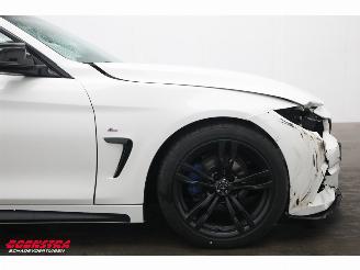 BMW 4-serie Coupé 420i Aut. M-Sport Schuifdak BiXenon Navi Clima Cruise SHZ 175.242 km! picture 5