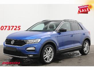 uszkodzony samochody osobowe Volkswagen T-Roc 1.5 TSI DSG Sport Navi Clima SHZ PDC 34.108 km! 2022/3