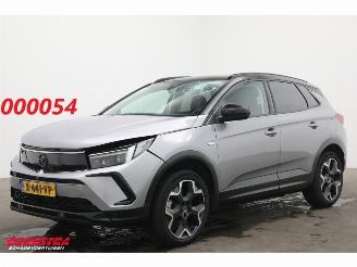 Schadeauto Opel Grandland 1.6 Turbo Plug-In Hybrid GS LED ACC Apple/Android LRHZ AHK 2024/2