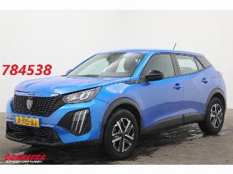 krockskadad bil auto Peugeot e-2008 EV Facelift Active 54 kWh LED Navi Clima Cruise SHZ PDC 41.758 km! 2023/10