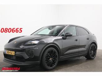 Damaged car Porsche Macan 100 kWh LED Memory Apple/Android Camera AHK 12.549 km! 2025/8